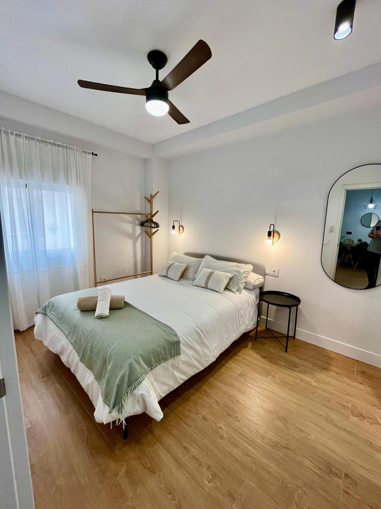 Piso Picasso, Modern In The Heart Of Apartament